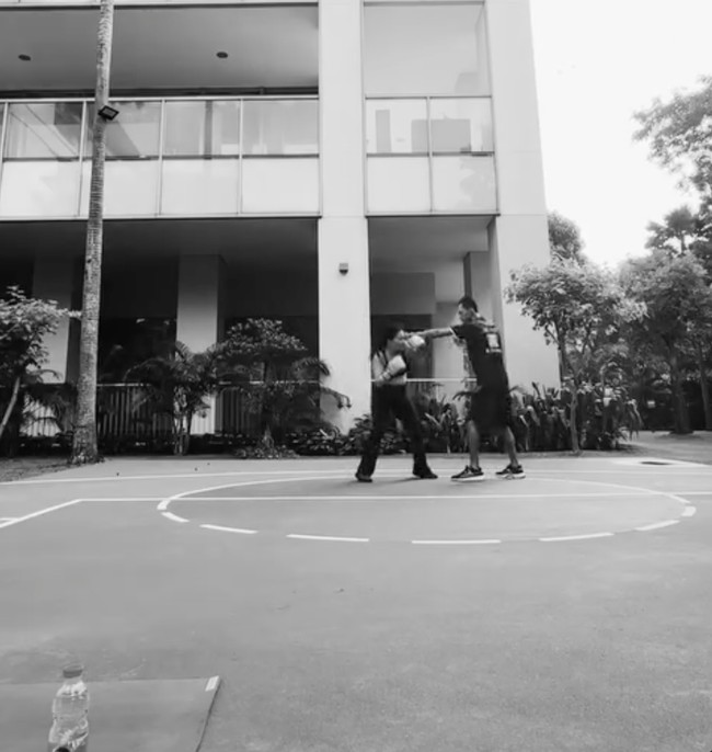 Aura Nikita juga masih terlihat tetap anggun kala berolahraga di saat perut sudah besar.  Foto: Instagram/@nikitawillyofficial94