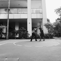 Aura Nikita juga masih terlihat tetap anggun kala berolahraga di saat perut sudah besar.  Foto: Instagram/@nikitawillyofficial94