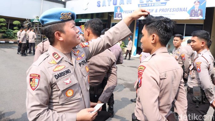 Pemeriksaan disiplin anggota Polres Lamongan