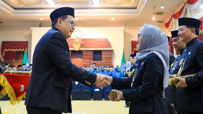 Penjabat (Pj) Gubernur Jawa Timur Adhy Karyono