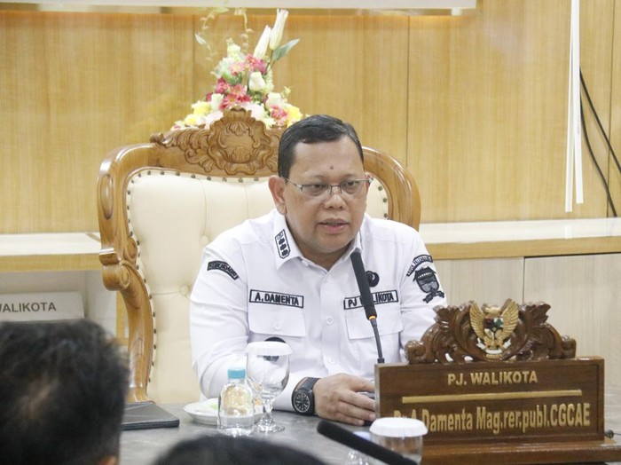 Pj Walkot Palembang Ucok Abdulrauf Damenta