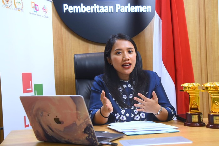 Puteri Komarudin