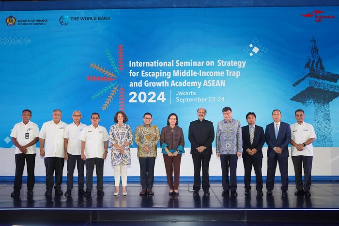 Seminar Middle Income Trap
