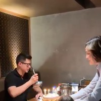 Shandy dan David diketahui telah resmi bercerai pada Rabu (12/7/23). Meski sudah tak lagi bersama namun keduanya masih terlihat akur.  Foto: Instagram/@missclaireherbowo