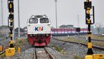 264 Merah Putih Terpasang di 33 Gerbong Kereta, Pecahkan Rekor MURI