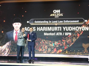 AHY Raih Penghargaan Outstanding in Land Law Enforcement