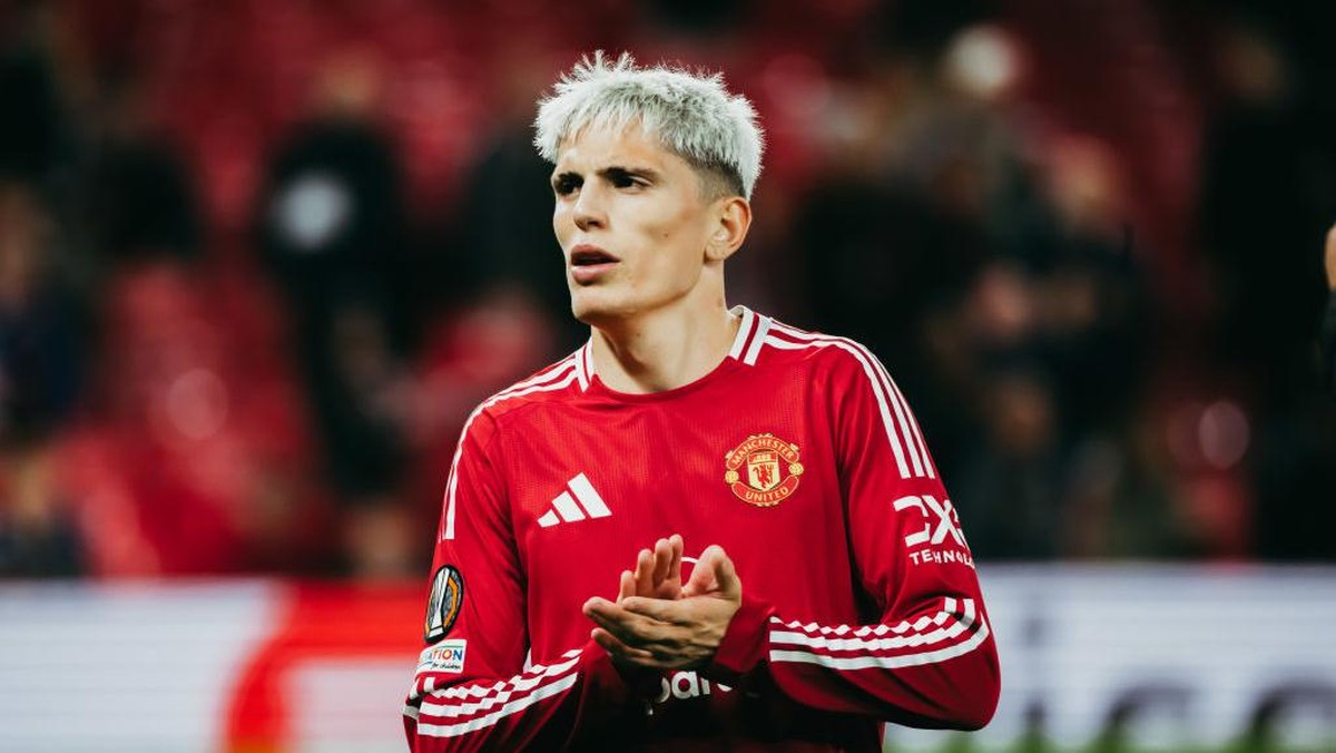 Alejandro Garnacho dikabarkan masuk radar Chelsea di bursa transfer Januari ini. (Foto: Ash Donelon/Manchester United via Getty Images)