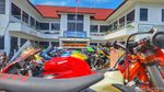 Foto Aset dan Kendaraan Mewah Doni Salmanan yang Disita Negara
