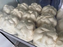 Bakpao Jumbo yang Viral Ini Lokasinya Ada di Dalam Perumahan