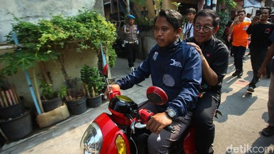 Bonceng Motor, Pramono Belanja Masalah di Gang Sempit Sunter Agung