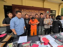 Detik-detik Wanita Baju Pink Dibunuh Lalu Mayat Dibuang di Pacet