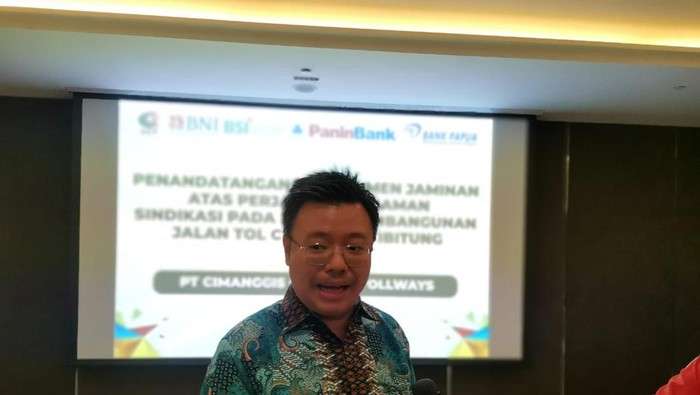 Direktur Keuangan CCT Yefri Rahardja