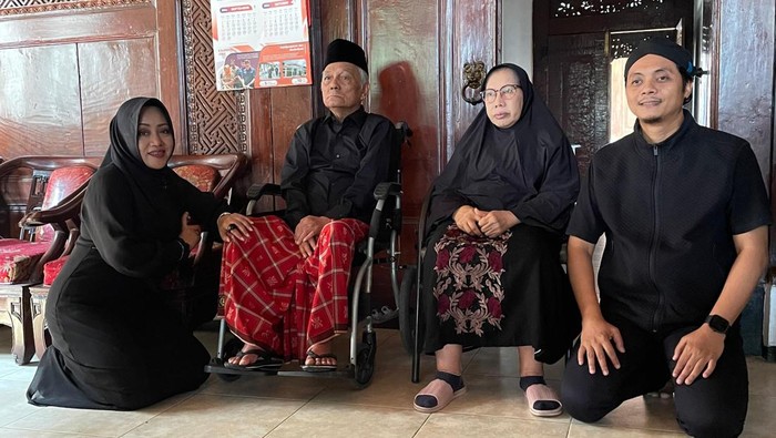 Ikfina Fahmawati dan Gus Dulloh Idola