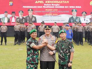 Kapolda Riau Gelar Apel Lepas-Sambut Pejabat Danrem Wira Bima