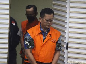 Proyek Bandung Poek yang Kini Membelenggu Ema Sumarna