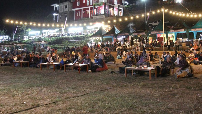 Ngopi Padhang Bulan Rame-Rame 2024, festival di desa Ketapanrame, Mojokerto