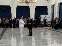 Bachril Bakhri Dilantik Sebagai Pj Bupati Bogor, Ini Pesan Bey