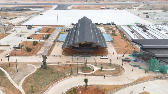 Proyek Bandara Nusantara di IKN ini memanfaatkan beberapa teknologi pendukung dan strategi penanganan untuk memastikan hasil yang optimal.