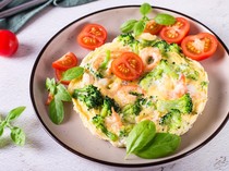 Resep Omelet Udang dan Brokoli Untuk Sarapan Spesial Akhir Pekan