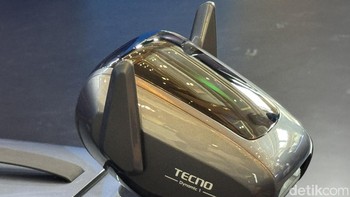 “Tecno Dynamic 1 merupakan cerminan dari visi kami untuk menghadirkan teknologi yang tidak hanya fungsional, tetapi juga menyenangkan dan bisa meningkatkan pengalaman teknologi di kehidupan sehari-hari. Kami ingin memperkenalkan masa depan interaksi manusia dan mesin kepada para penggemar teknologi dan gaming di Indonesia melalui Tecno Game Fest 2024 ini, ” ujar Dessy Triani, Senior Public Relations Manager Tecno Indonesia. Foto: Adi Fida Rahman/detikINET