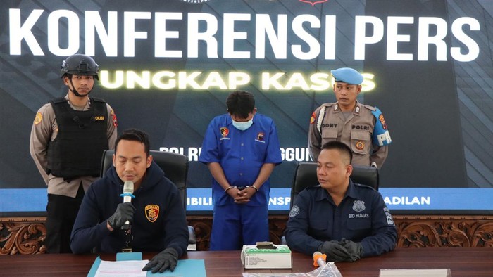 Tersangka pemerasan modus pura-pura diserempet ditangkap Reskrim Polres Temanggung. Foto diunggah Kamis (26/9/2024).