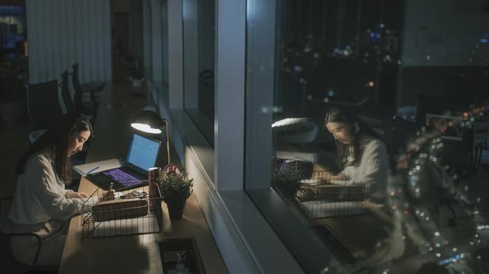 Waspadai Sitting Disease, Sakit Jantung akibat Kebanyakan Duduk!