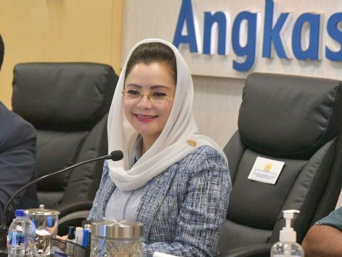 Anggota DPR RI Fraksi Partai Gerindra, Novita Wijayanti