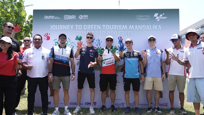 BRI Ajak Pembalap MotoGP Tanam Pohon di Mandalika