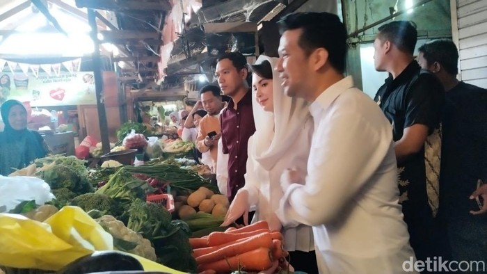Emil-Arumi blusukan ke pasar