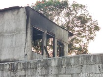 Gudang Mebel di Belakang Mal Sleman Terbakar, Warga Gotong Royong Padamkan Api