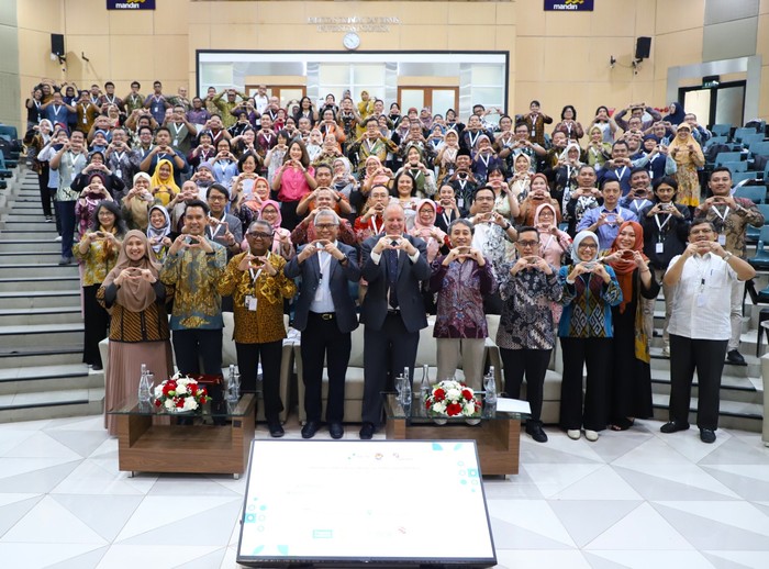 Kolaborasi dan seminar di FEB UI