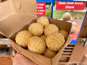 5 Tempat Jajan Onde-onde Legendaris hingga Jajanan Pasar Enak