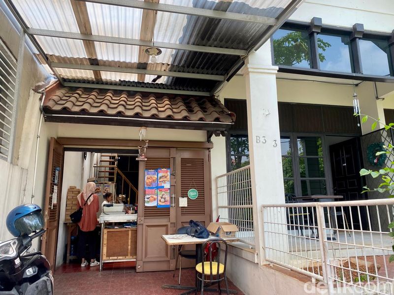 La Onde HTS Serpong di dalam perumahan Villa Melati Mas.