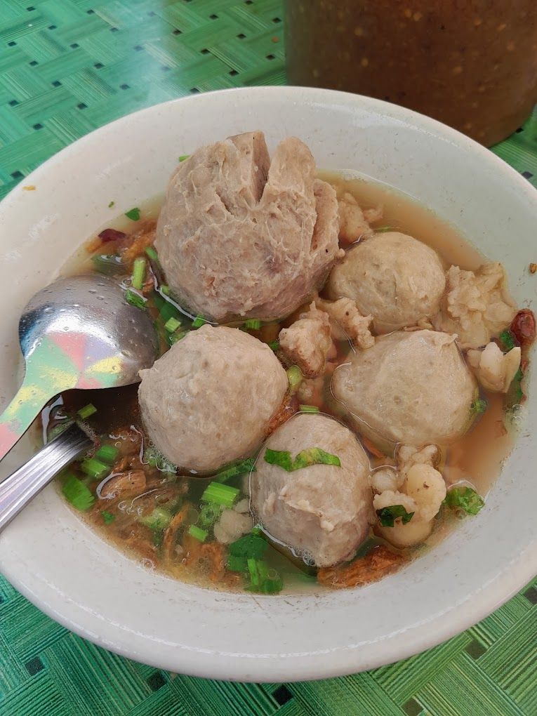 Mantul! 5 Bakso Enak Ini Ditawarkan 'Nyempil' di Perumahan