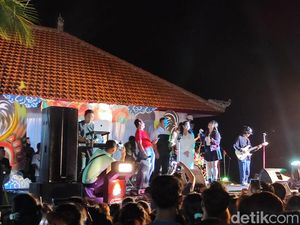 Kampanye di Desa Alasangker, Sutjidra-Supriatna Diminta Bangun SMK