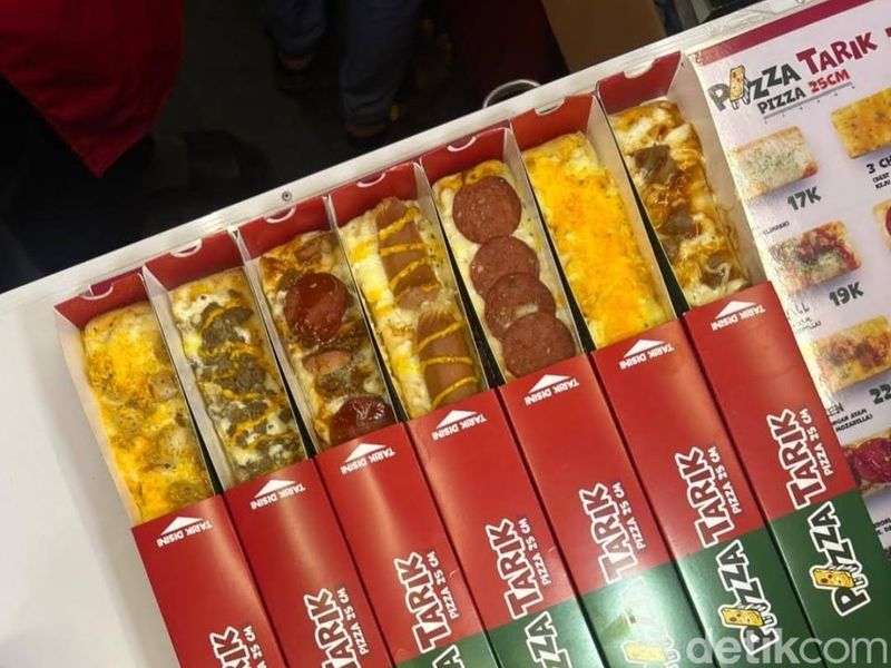 Pizza Tarik di Surabaya