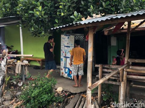 Potret kawasan Bong Suwung, Kota Jogja, setelah warga menerima tawaran PT KAI soal kompensasi untuk membongkar tempat tinggal  mereka secara mandiri, Jumat (27/9/2024) sore.