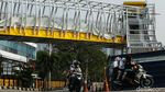Proyek JPO Berkonsep Modern di Sunter Barat Terus Dikebut