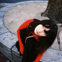 Lebih lanjut Amaarashi mengungkap sosok sang istri yang baru menikah dengan sang penyanyi pada Maret tahun ini  Amaarashi menyebut jika penyakit pelantun OST Erased ‘It Is Like A Small Light’ itu tidak menghalangi semangatnya dalam musik. Foto: Instagram Sayuri