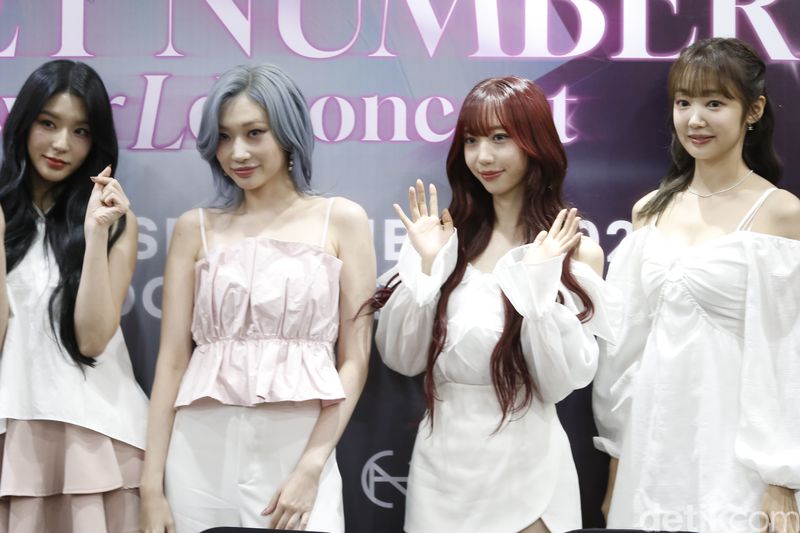 Secret Number menghadiri dalam konferensi pers Secret Number [pasSworLd concert] di kawasan Jalan Barito, Kebayoran Baru, Jakarta Selatan pada Jumat (27/9/2024).