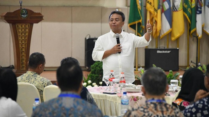 Sekretaris Daerah Jawa Barat (Sekda Jabar) Herman Suryatman