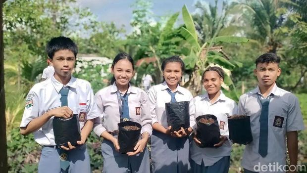 Siswa SMK Bakti Karya Pangandaran
