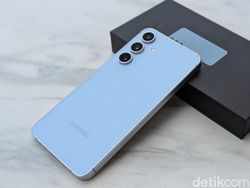 Unboxing Samsung Galaxy S24 FE yang Layarnya Makin Luas