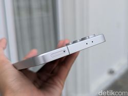 Unboxing Samsung Galaxy S24 FE yang Layarnya Makin Luas