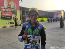 Valentino Rossi KW Ikut Ramaikan MotoGP Mandalika 2024!