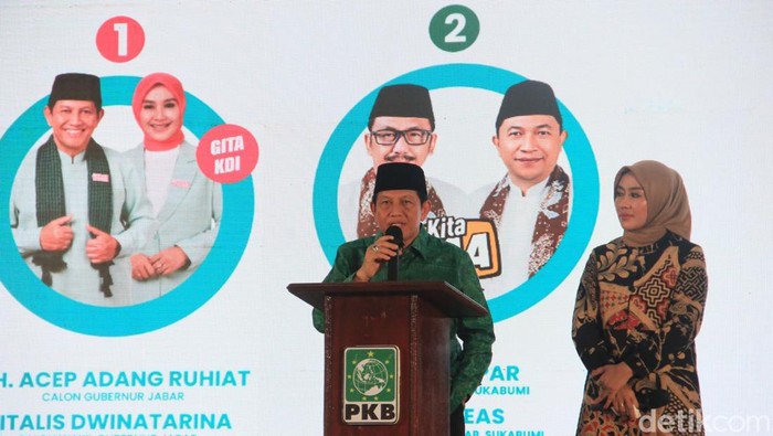 Acep Adang dan Gita KDI.
