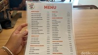 Berikut sejumlah menu makanan yang bisa dipesan di restoran ini. Harga makanannya dibanderol mulai dari Rp 5.000 aja.