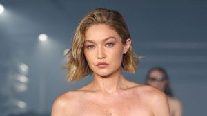 10 Model Dunia Paling Top Saat Ini, Ada Gigi Hadid hingga Adriana Lima