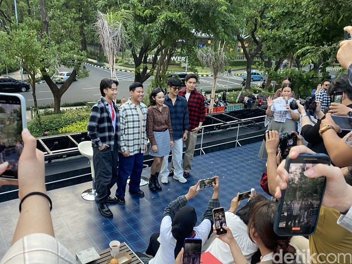 Koleksi Flannel Uniqlo Fall-Winter 2024