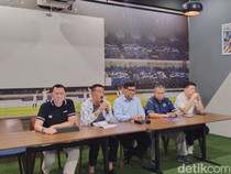 Persib Sanksi Kakang Rudianto gegara Bawa Bobotoh ke Loker Pemain
